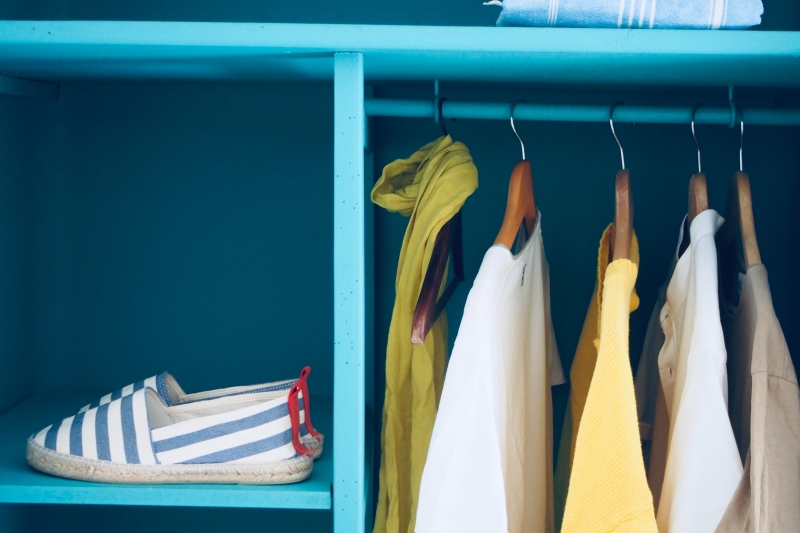 11 ways to increase the storage space in your wardrobe!  
