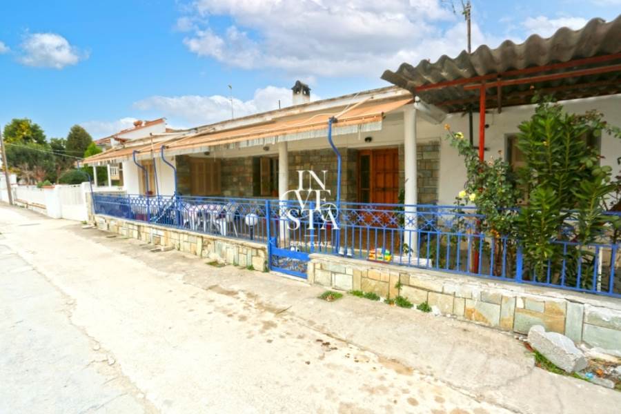 (For Sale) Residential Detached house || Larissa/Amplelonas - 80 Sq.m, 2 Bedrooms, 35.000€ 