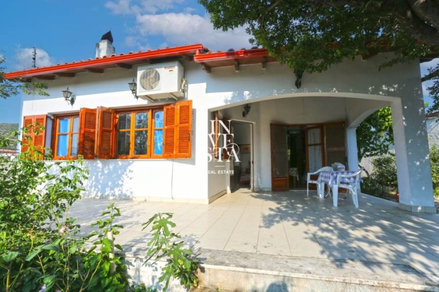 (Προς Πώληση) Κατοικία Μονοκατοικία || Ν. Λάρισας/Λάρισα - 110 τ.μ, 2 Υ/Δ, 79.000€ 