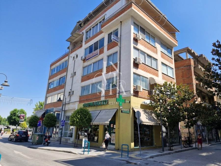 (Προς Πώληση) Επαγγελματικός Χώρος Γραφείο || Ν. Λάρισας/Λάρισα - 27 τ.μ, 45.900€ 