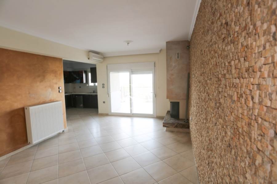 (For Rent) Residential Floor Apartment || Larissa/Larissa - 95 Sq.m, 3 Bedrooms, 600€ 