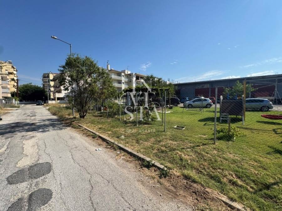 (Προς Πώληση) Αξιοποιήσιμη Γη Οικόπεδο || Ν. Λάρισας/Λάρισα - 325 τ.μ, 100.000€ 