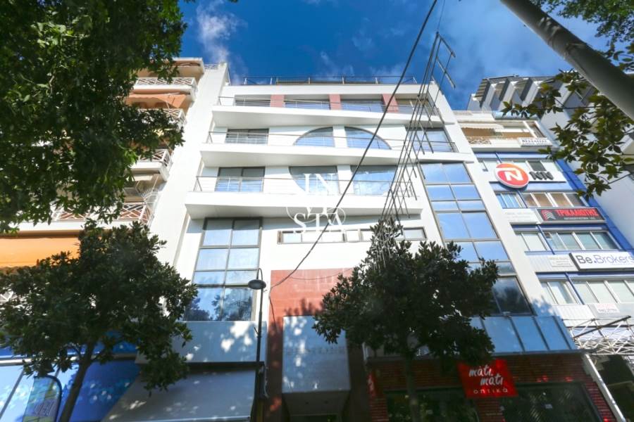 (Προς Ενοικίαση) Επαγγελματικός Χώρος Κτίριο || Ν. Λάρισας/Λάρισα - 1.030 τ.μ, 6.500€ 