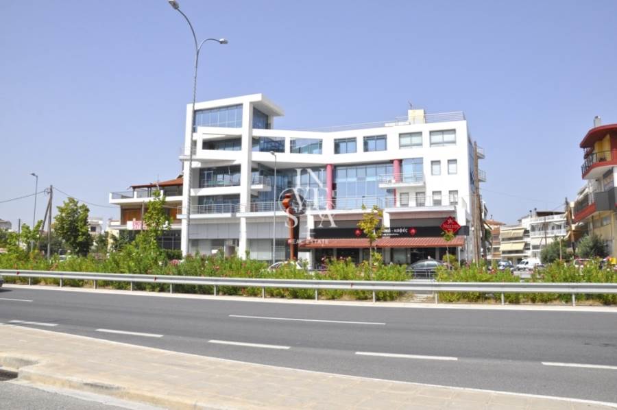(Προς Πώληση) Επαγγελματικός Χώρος Κτίριο || Ν. Λάρισας/Λάρισα - 2.323 τ.μ, 2.200.000€ 