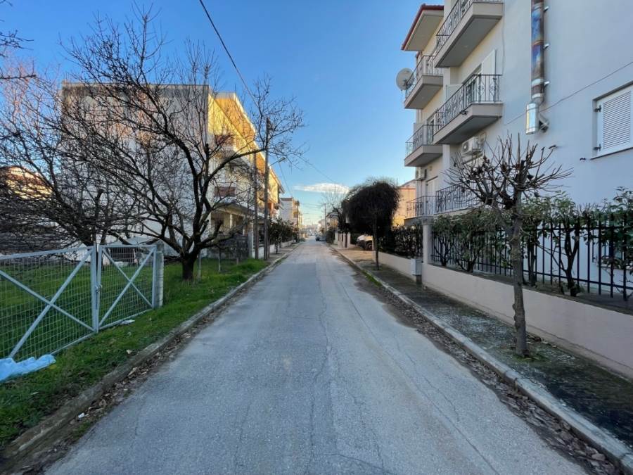 (Προς Πώληση) Αξιοποιήσιμη Γη Οικόπεδο εντός σχεδίου || Ν. Λάρισας/Λάρισα - 183 τ.μ, 52.000€ 